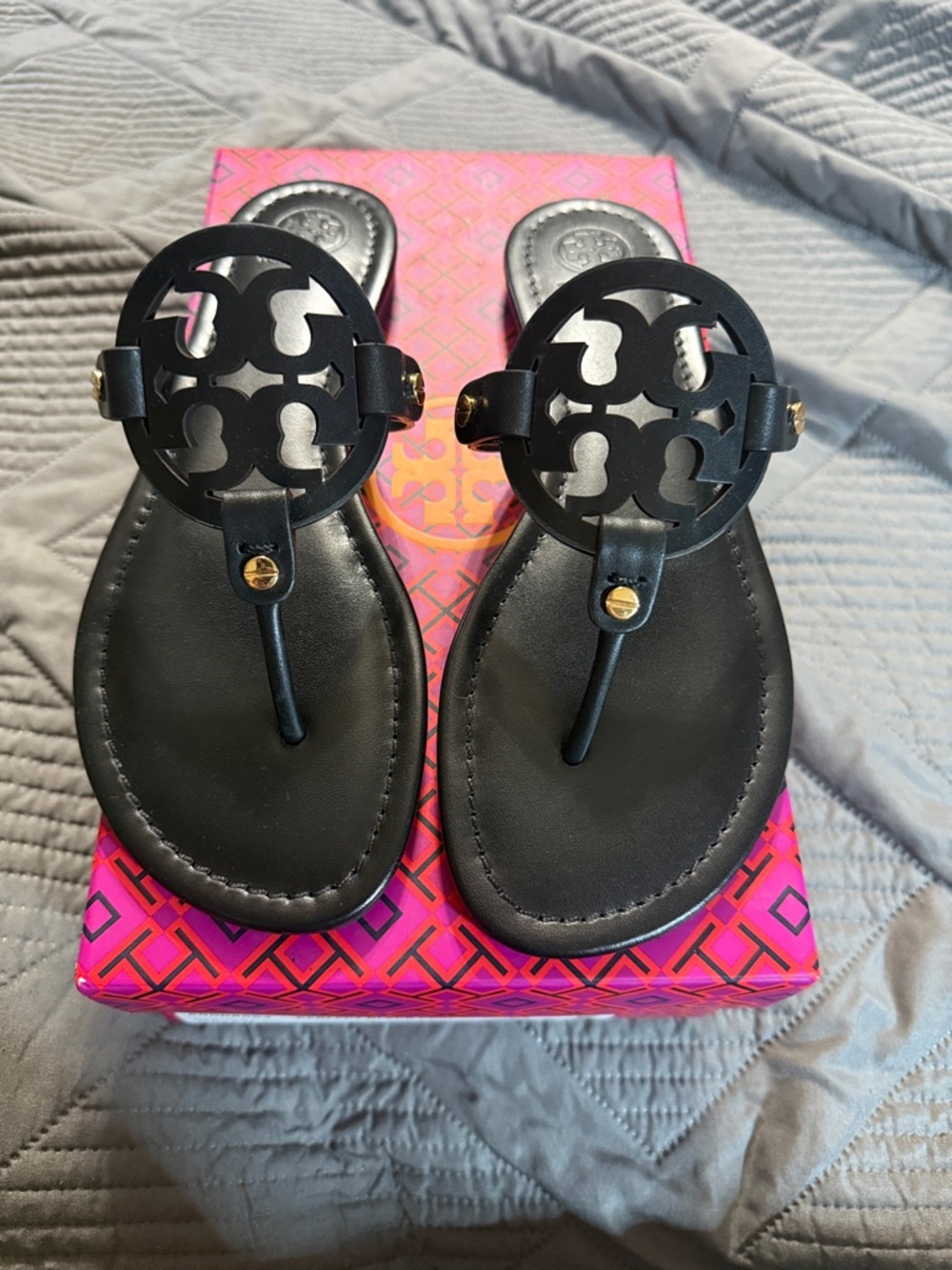 Tory Burch miller black size 8